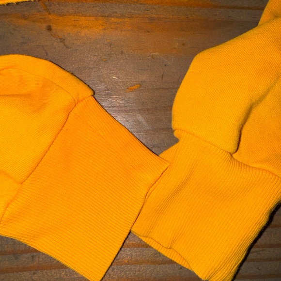 IVY PARK Women’s Crop Sweater - Picture 4 of 5